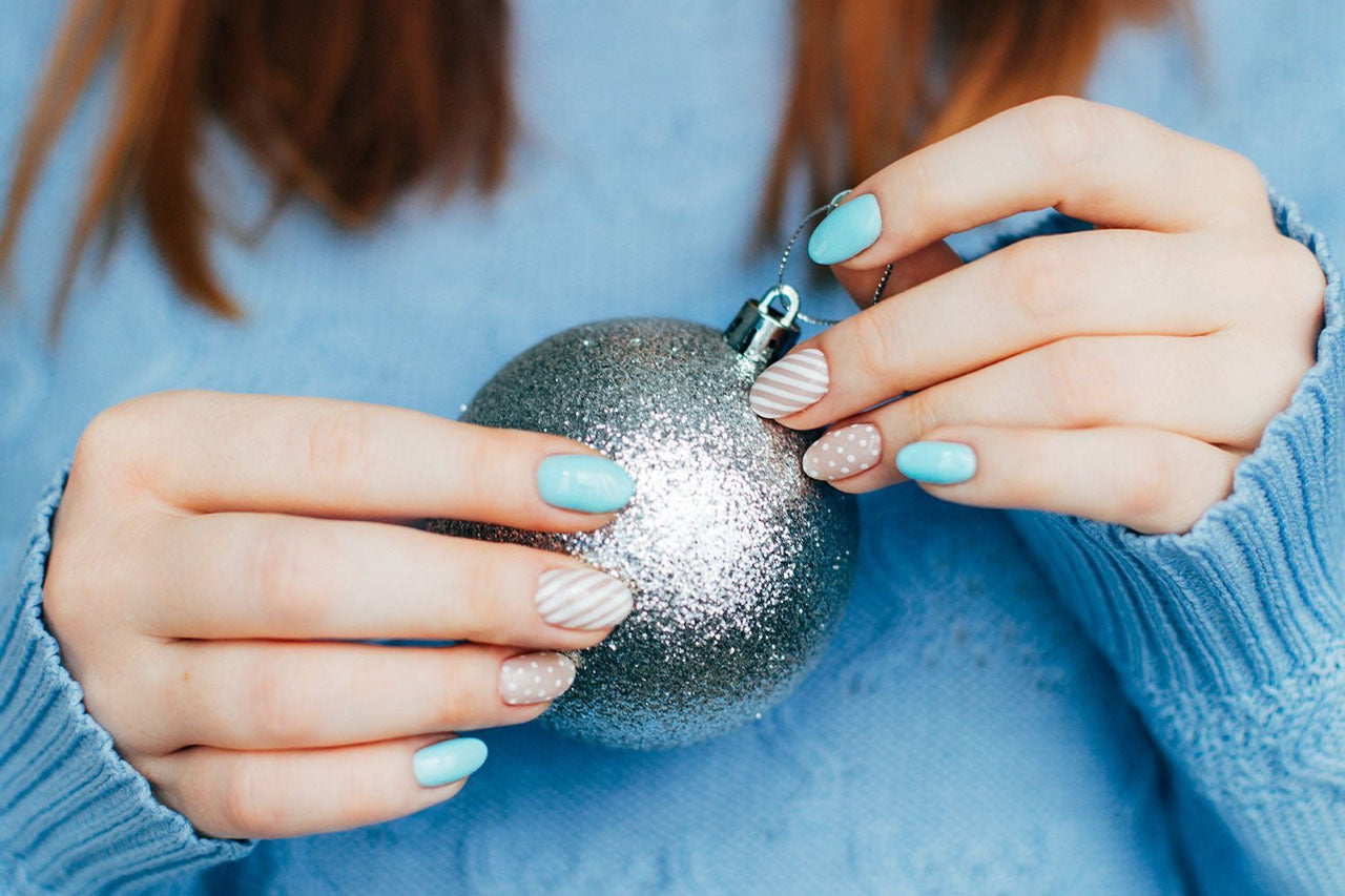 Master the Perfect DIY Manicure with Nail Polish Holder for a Salon-Like Finish