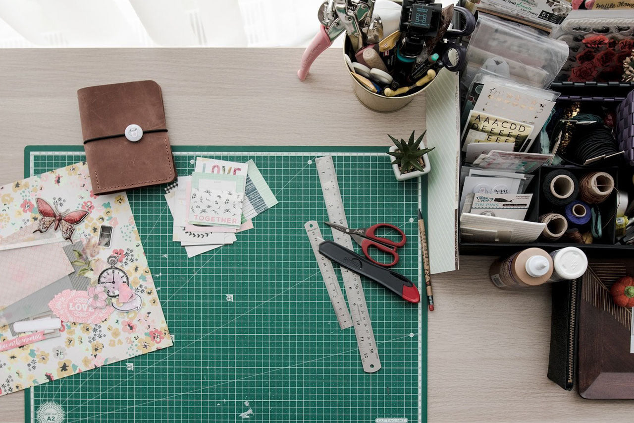 Elevate Your Crafting Experience with Tweexy: Enhancing Vinyl Weeding Techniques