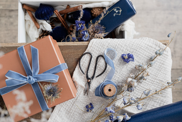 Wedding Planning Made Easy: DIY Bridal Party Gifts with Tweexy Tools