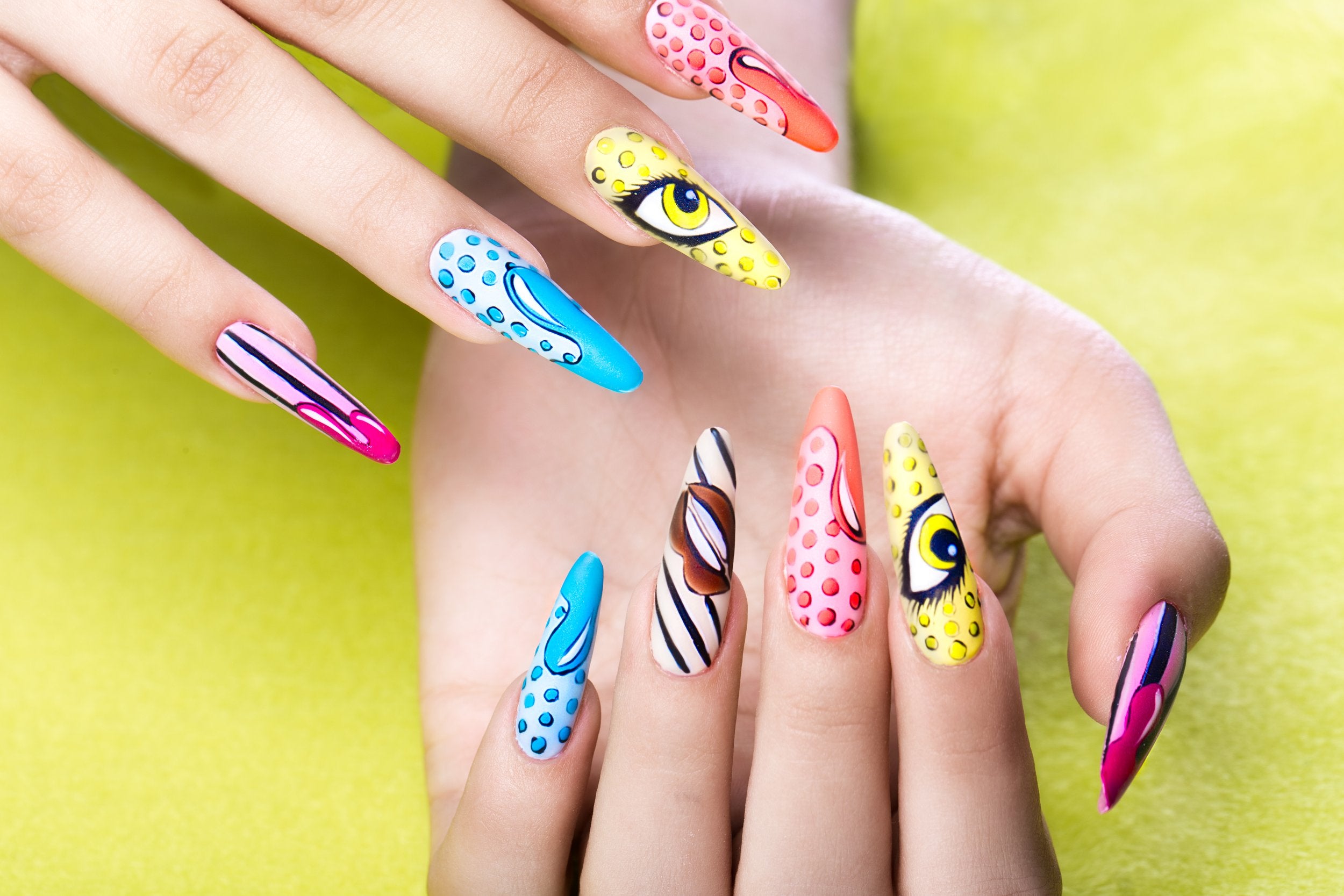 DIY Nail Art Made Simple: Creative Ideas and Tweexy Tools for Stunning Designs