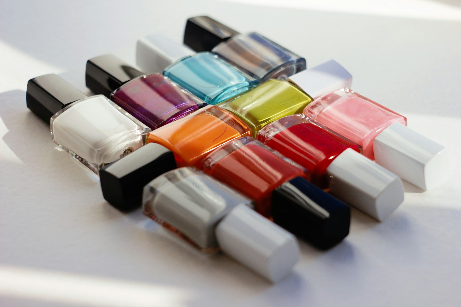 why-the-tweexy-nail-polish-holder-is-a-game-changer