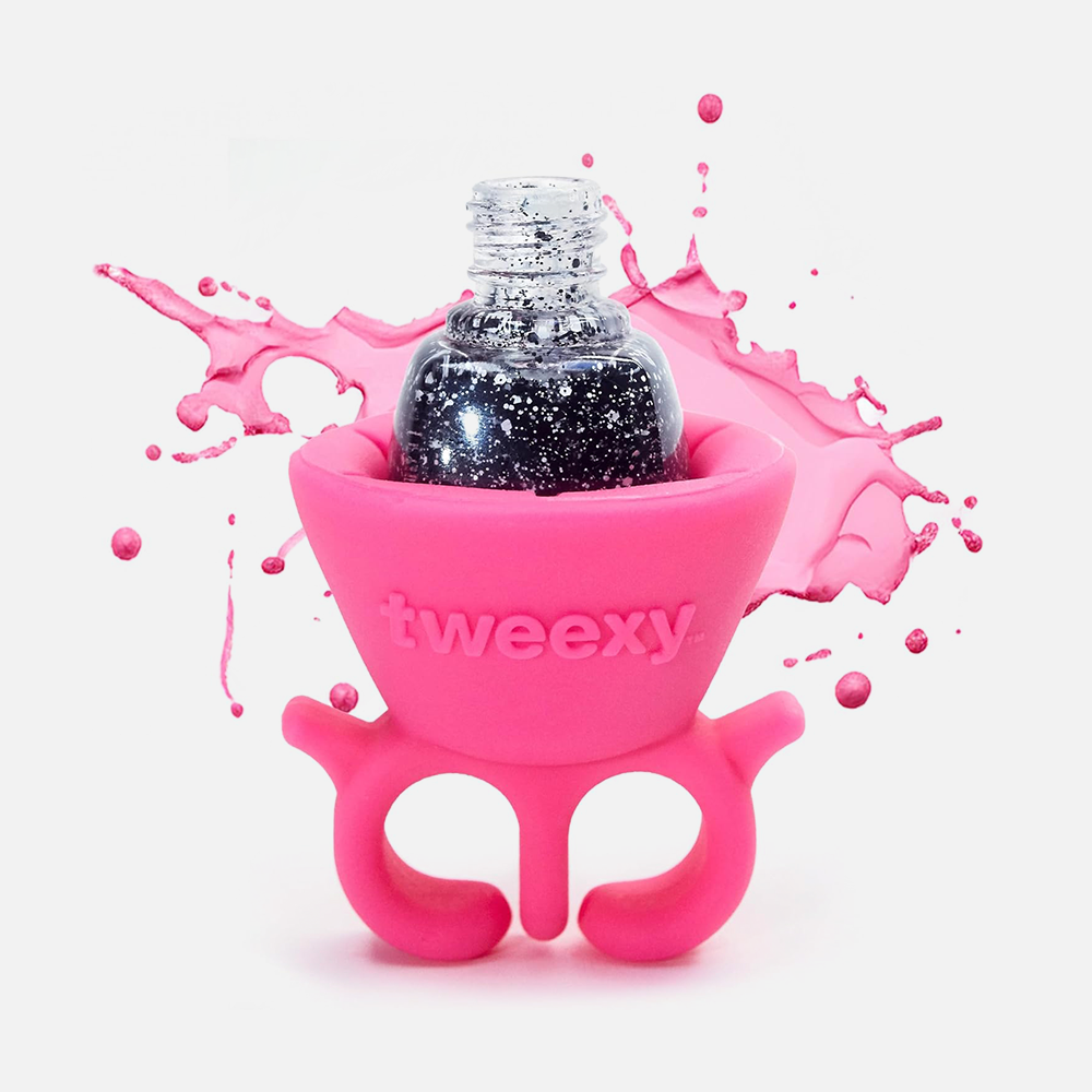 tweexy nail polish ring in Bonbon Pink